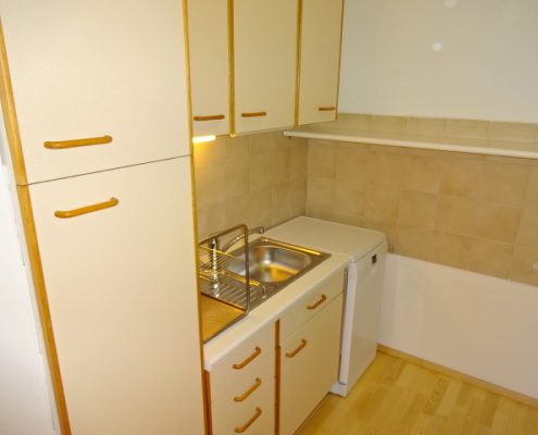 1030 Mietwohnung Aeltere Kueche