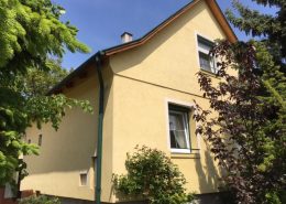 1 Einfamilienhaus Mit Großem Garten