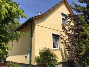 1 Einfamilienhaus Mit Großem Garten