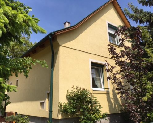 1 Einfamilienhaus Mit Großem Garten