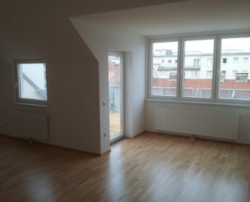 1160 Wohnzimmer Mit Ausgang Auf Die Terasse
