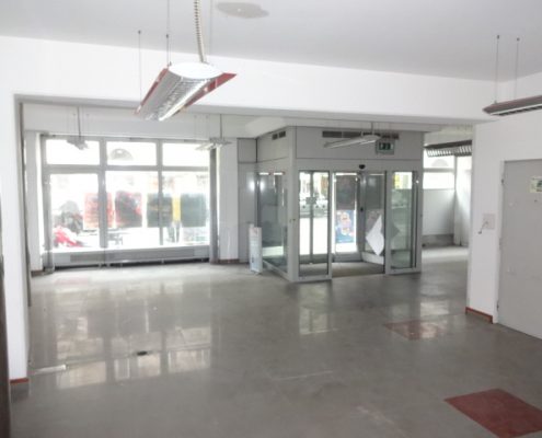 Lerchenfelderstr Innen - 270m² Geschäftslokal in 1070 Wien