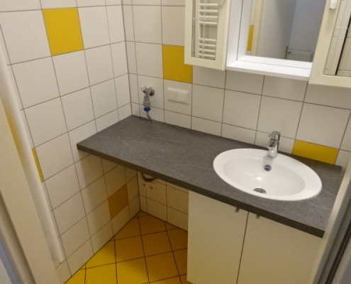 7 Bad Mietwohnung 1100 Wien - Altbauwohnung ohne Lift