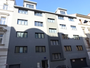 1 Aussenansicht Dg Wohnung - Verkauf Dachgeschoss-Maisonette