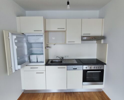 Wohnungsvermietung 1220 Wien Doningasse Naehe Kagraner Platz Wohnkueche - Wohnungsvermietung 1220 Wien Doningasse, nähe Kagraner Platz
