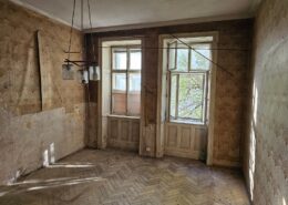 Wohnungszusammenlegung-Fenster-vor-Sanierung