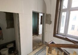 Wohnungszusammenlegung neue Wohnungseingangstür Baustelle