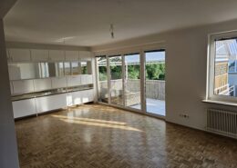 Wohnung Ausgang auf Balkon