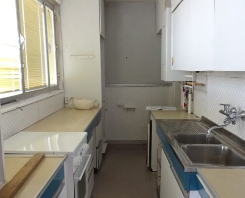 Wohnungssanierung Küche alt