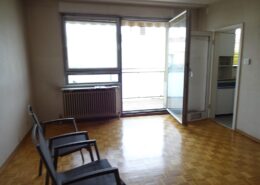 Wohnungsmodernisierung mit Fenstertasuch alt