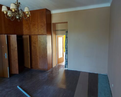 Wohnungssanierung Zimmer alt