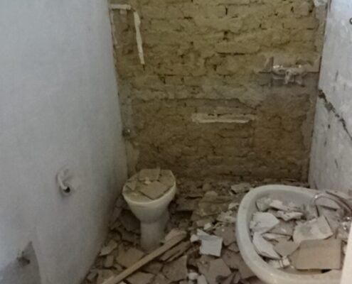 Wohnungssanierung Badsanierung Baustelle