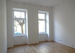 Wohnungssanierung aufsteigende Feuchtigkeit